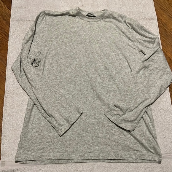 SKIMS Tops - Skims Boyfriend Long Sleeve T Shirt Light heather gray